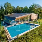 Ferienhaus Elegant Mansion With Pools