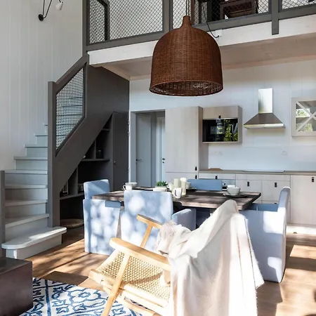 Elegant Mansion With Pools Casa vacanze *