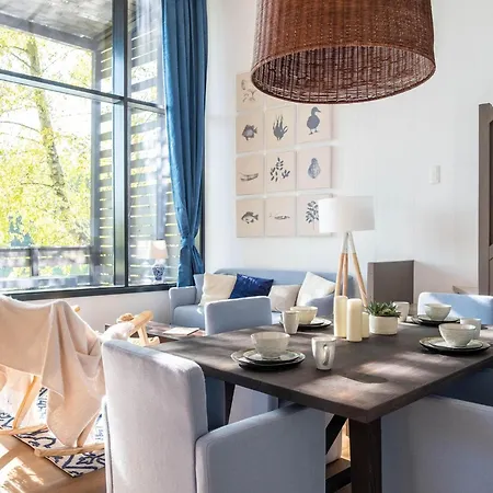 Elegant Mansion With Pools Feriehus Antoing