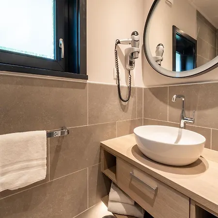 Elegant Mansion With Pools Casa vacanze