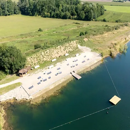 Elegant Mansion With Pools Casa vacanze